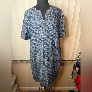 Chico's indigo patterned dress V-neckline short sleeves seahorse design Size 2